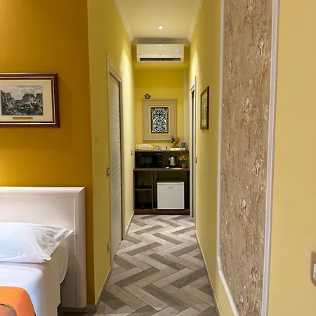 Fiorentino Bed & Breakfast 4*